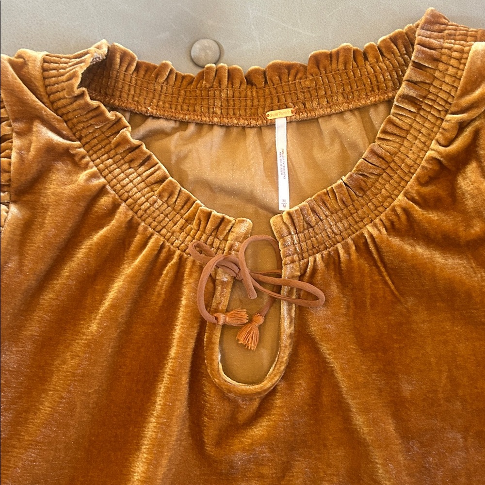 Free People Velvet Blouse in Rich Gold - Picture 3 of 3